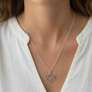 Retired James Avery Sterling Silver Open Descending Dove Pendant w/ Chain